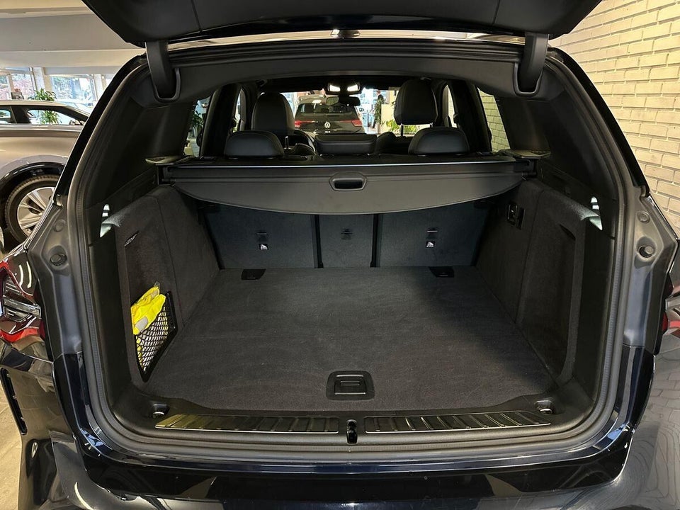 BMW iX3 Charged M-Sport 5d