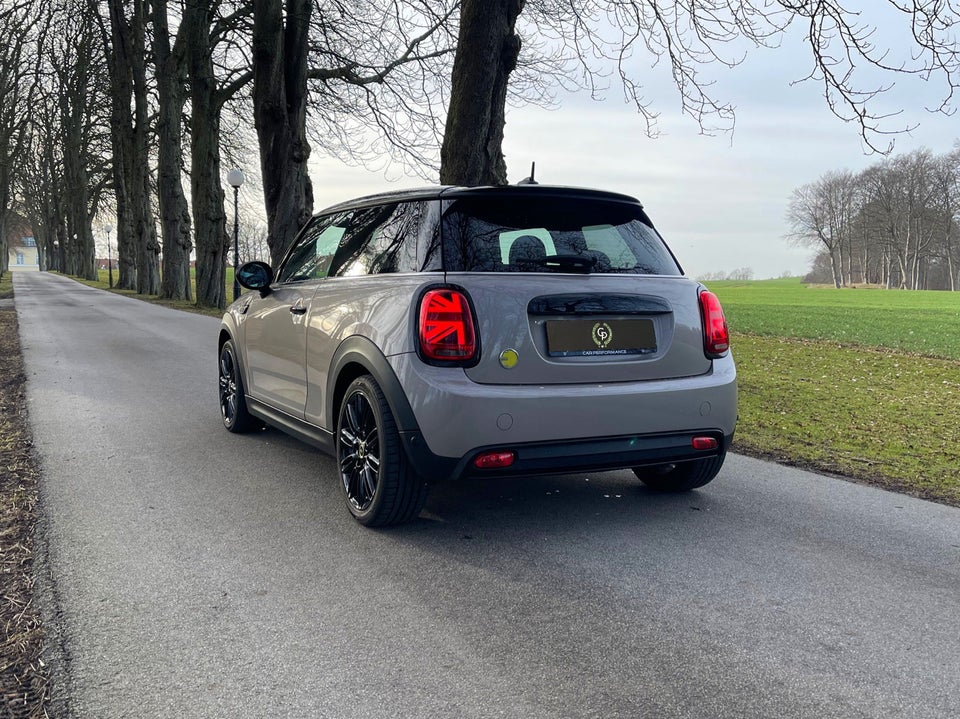 MINI Cooper SE Collection 3d