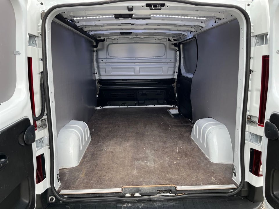 Nissan Primastar 2,0 dCi 150 L2H1 Tekna DCT Van