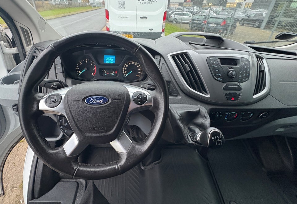 Ford Transit Custom 310L 2,0 TDCi 130 Ambiente