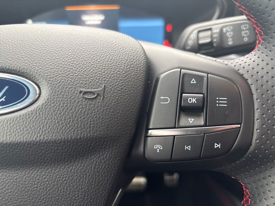 Ford Kuga 2,5 PHEV ST-Line X CVT 5d