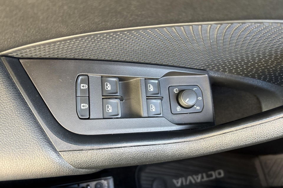 Skoda Octavia 1,5 eTSi 150 Style Combi DSG 5d