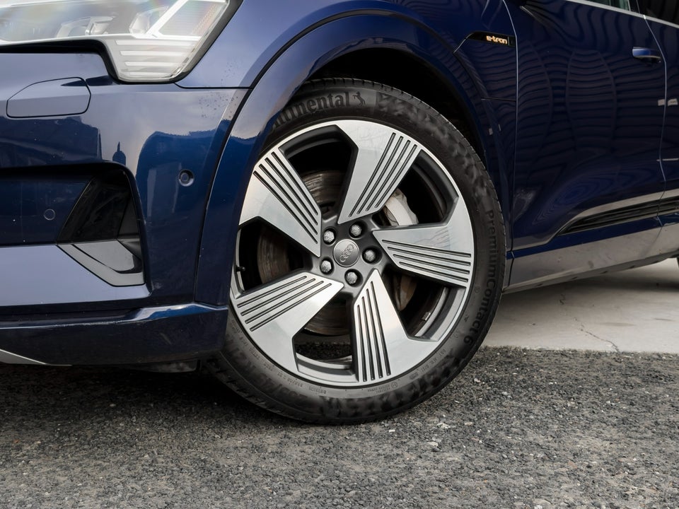 Audi e-tron 55 S-line Sportback quattro 5d