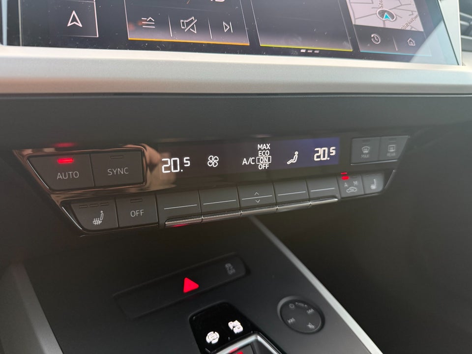 Audi Q4 e-tron 45 quattro 5d