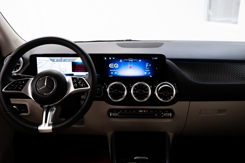 Mercedes EQA250+ Progressive 5d