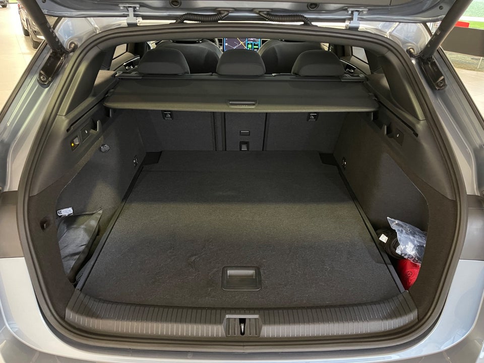 VW ID.7 77 Pro Tourer 5d