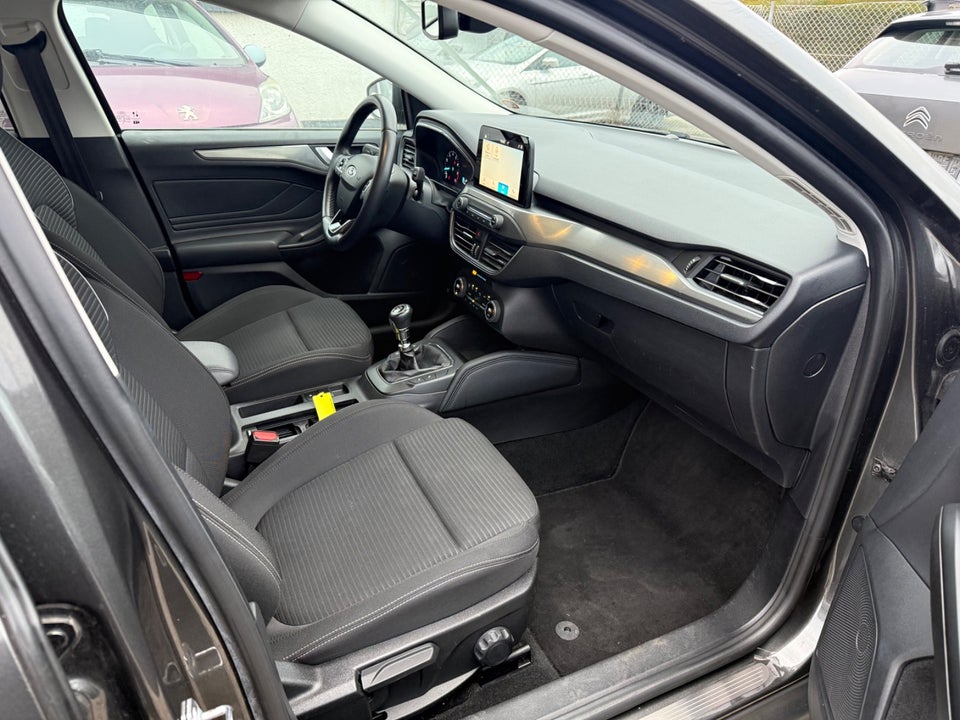 Ford Focus 1,0 EcoBoost Titanium stc. 5d