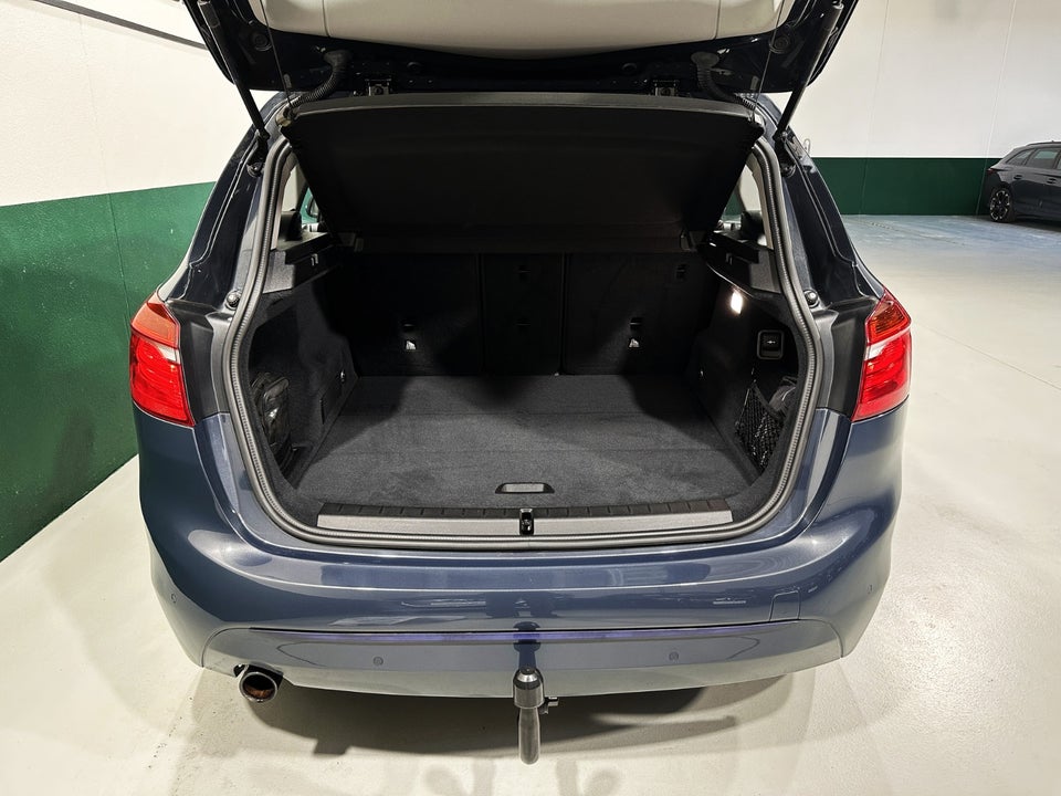 BMW 218d 2,0 Active Tourer 5d