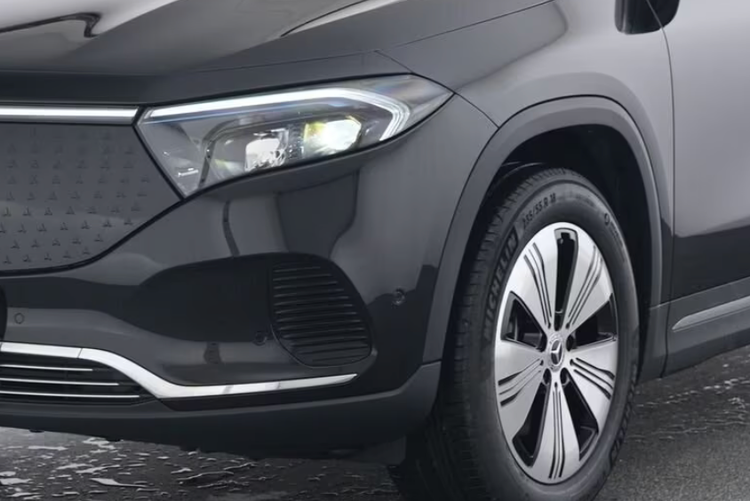 Mercedes EQA250+ Progressive Advance 5d