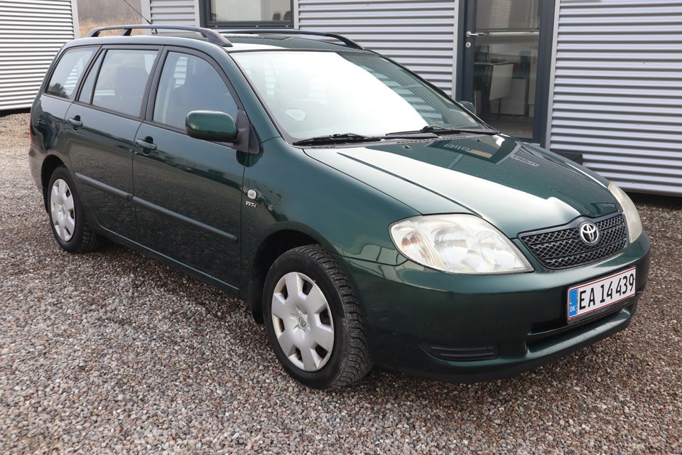 Toyota Corolla 1,4 Terra stc. 5d