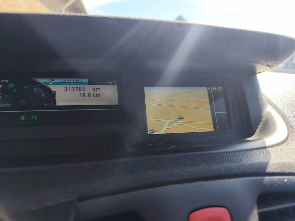 Renault Grand Scenic III 1,9 dCi 130 Dynamique 7prs 5d