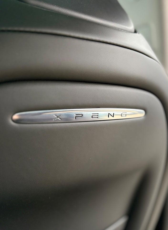 Xpeng P7 Long Range 4d