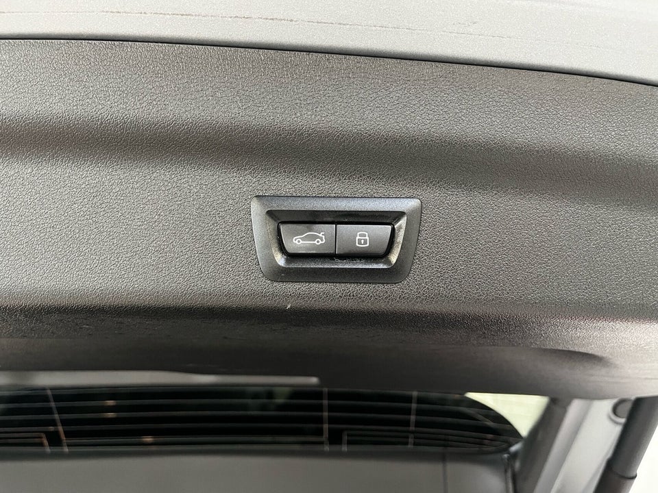 BMW iX1 xDrive30 M-Sport 5d