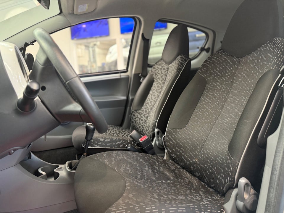 Peugeot 107 1,0 Active 5d