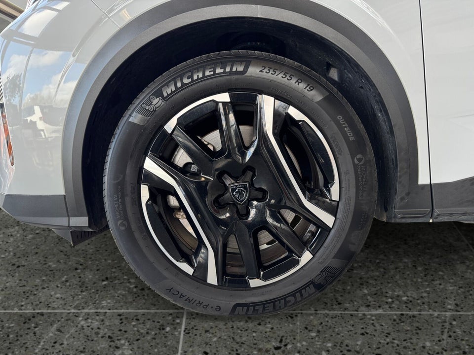 Peugeot e-3008 77 Allure 5d