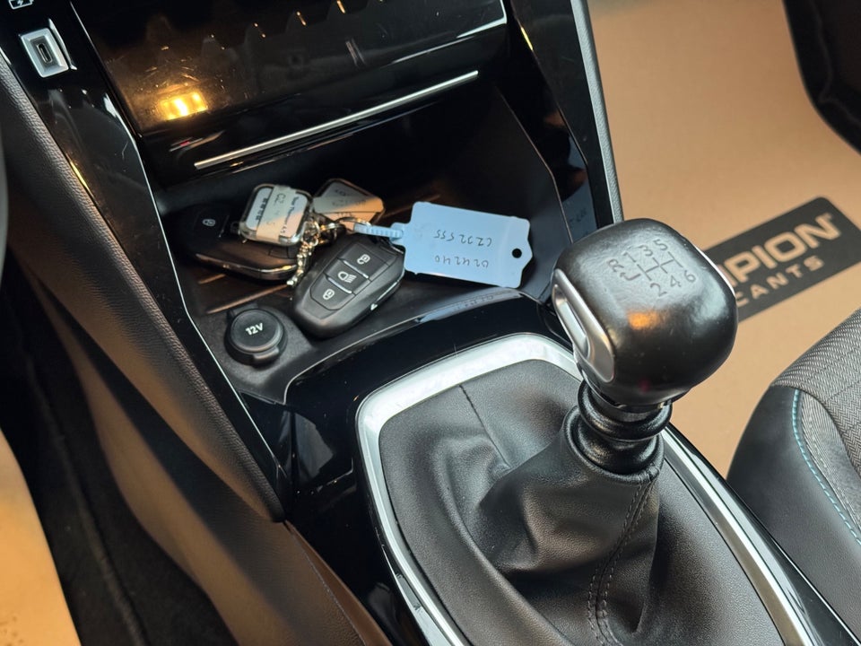 Peugeot 208 1,2 PureTech 100 Allure Grand 5d