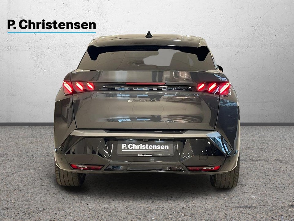 Peugeot e-3008 77 GT Pack 5d