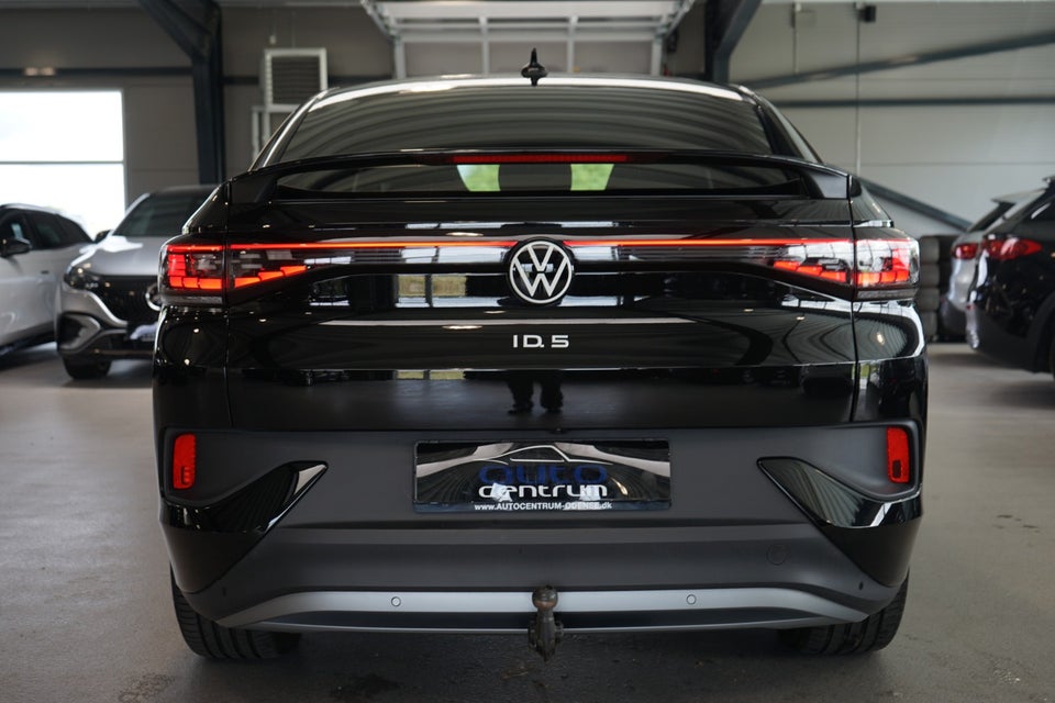 VW ID.5 77 Style 5d