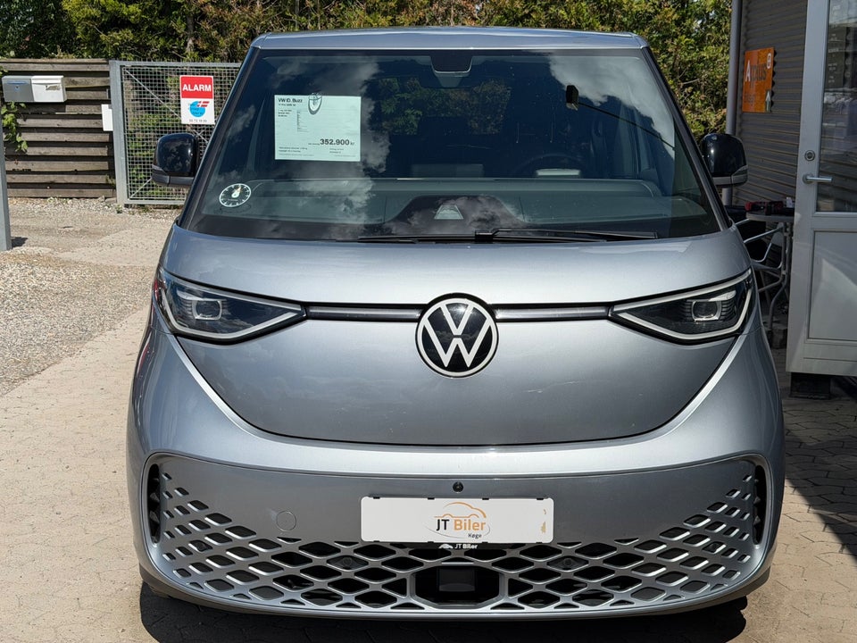 VW ID. Buzz 77 Pro SWB 5d