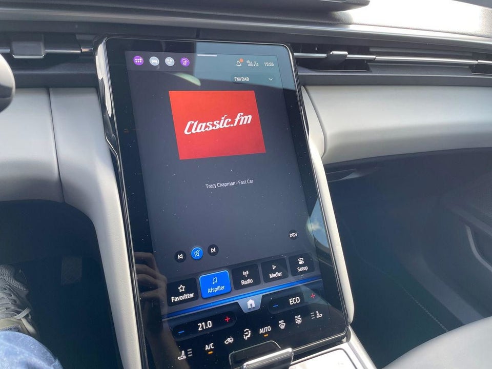 Ford Capri 82 Select Extended Range 5d