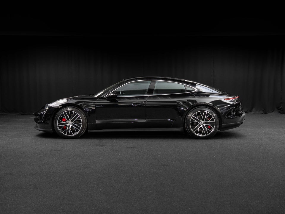 Porsche Taycan 4S Performance+ 4d