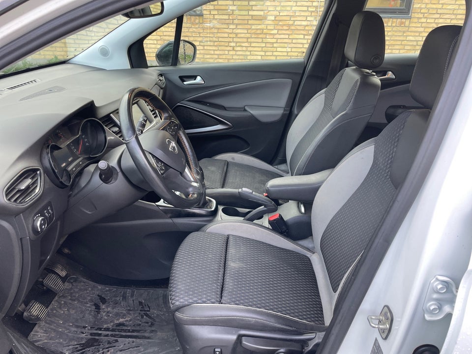 Opel Crossland X 1,2 Enjoy Special 5d
