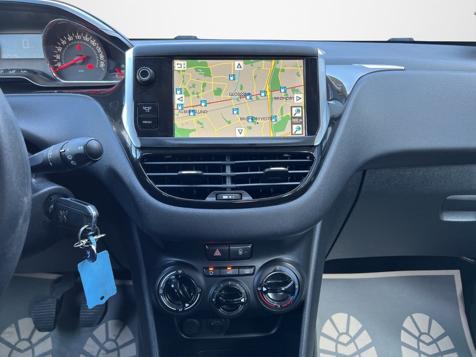 Peugeot 208 1,2 VTi 82 Active 5d
