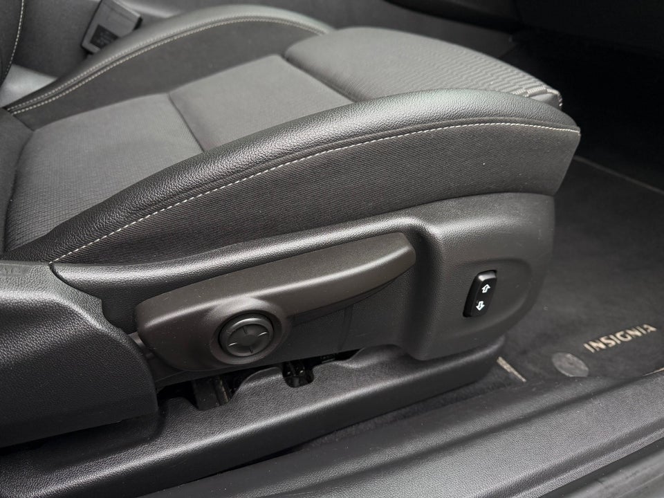 Opel Insignia 1,5 T 165 Innovation Sports Tourer aut. 5d