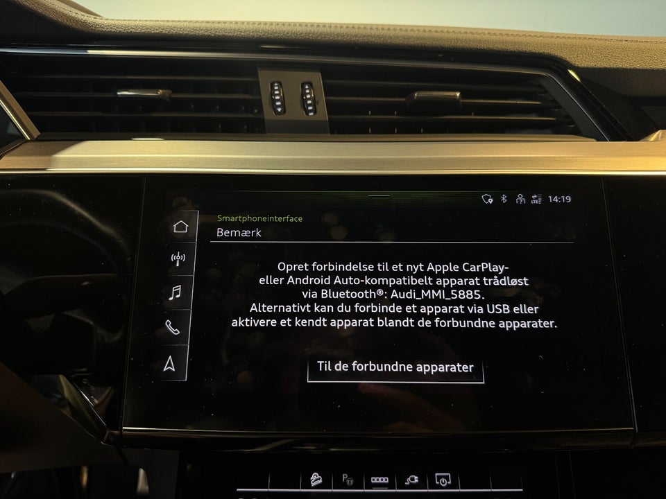 Audi Q8 e-tron 55 S-line Sportback quattro 5d