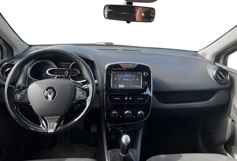 Renault Clio IV 0,9 TCe 90 Expression 5d