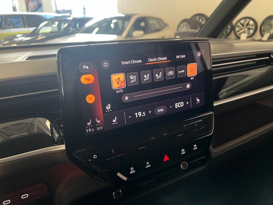 VW ID.Buzz 77 Pro SWB 5d