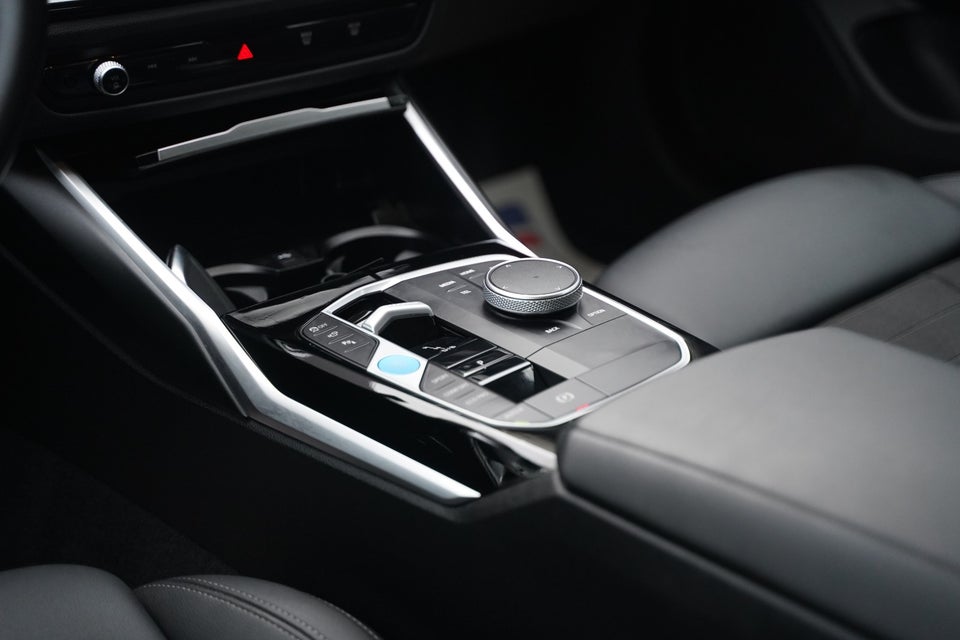 BMW i4 eDrive40 Charged 5d