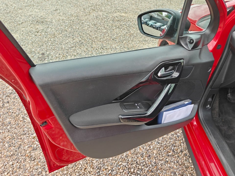 Peugeot 208 1,0 VTi Access Air 5d