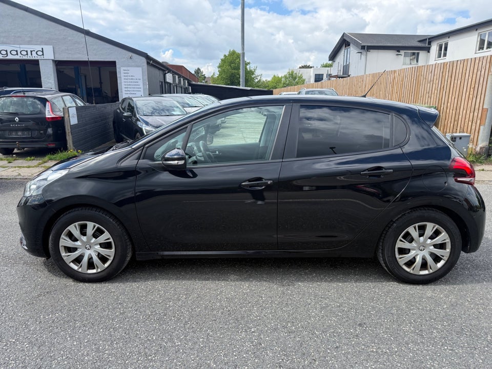 Peugeot 208 1,2 e-THP 82 Active 5d