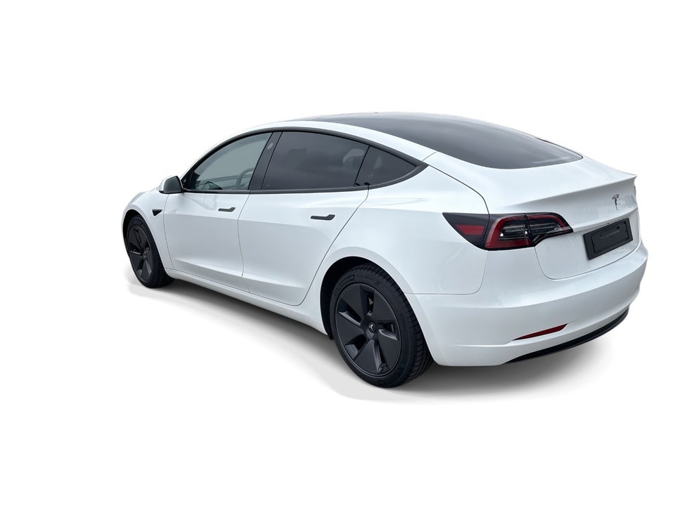 Tesla Model 3 RWD 4d