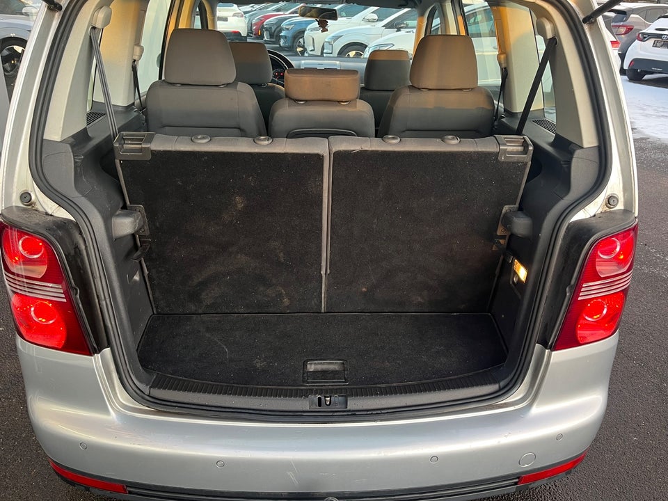 VW Touran 1,9 TDi 105 BlueMotion 7prs 5d