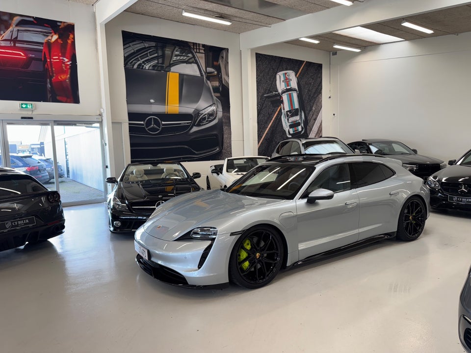 Porsche Taycan Performance+ Sport Turismo 5d