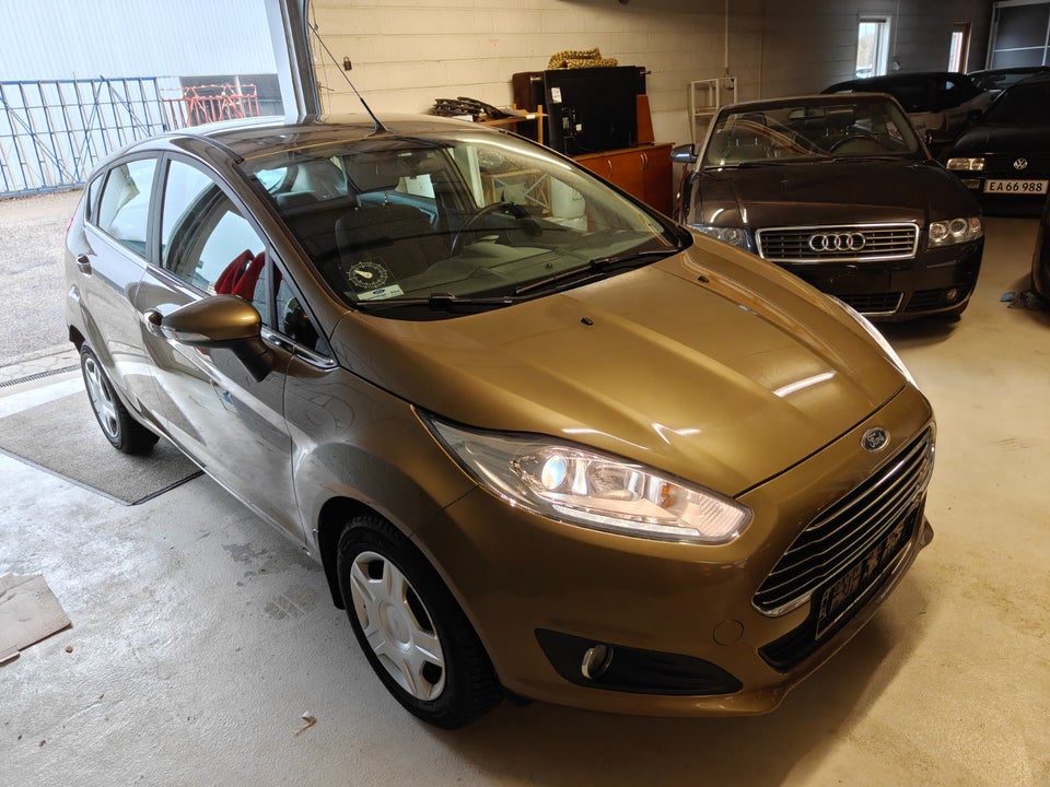 Ford Fiesta 1,0 SCTi 100 Titanium 5d