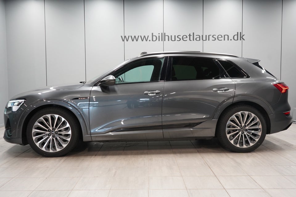 Audi e-tron 55 S-line quattro 5d