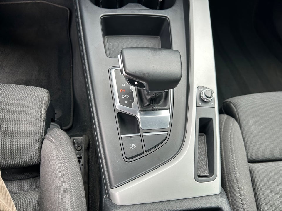 Audi A4 40 TFSi Advanced Prestige Tour plus Avant S-tr. 5d