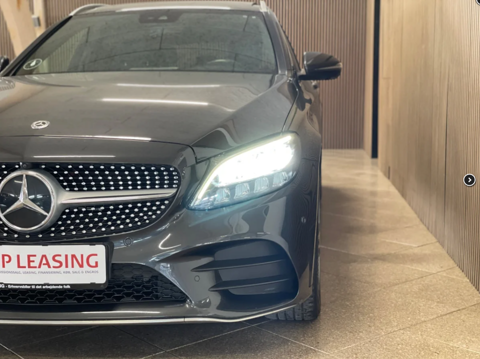 Mercedes C300 de 2,0 Advantage AMG stc. aut. 5d