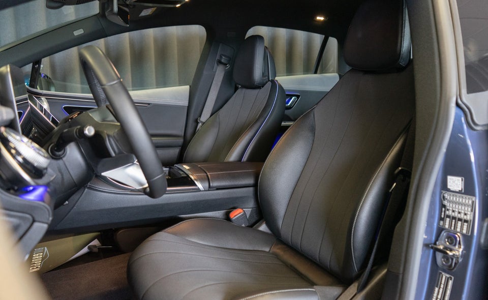 Mercedes EQE300 Avantgarde 4d