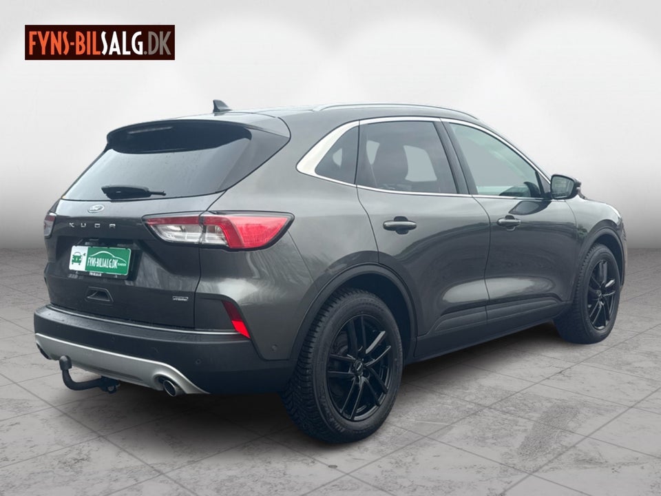 Ford Kuga 2,5 PHEV Titanium CVT 5d