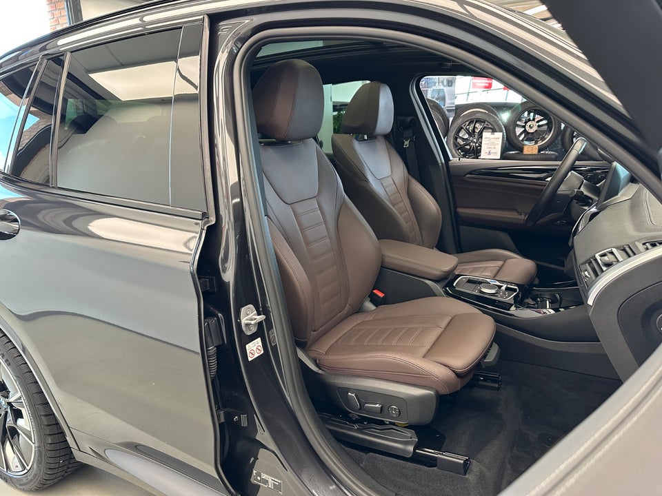BMW iX3 Charged Plus M-Sport 5d
