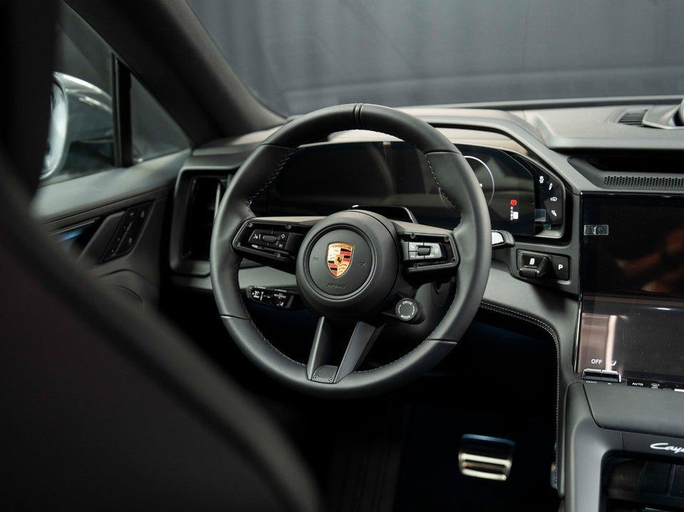 Porsche Cayenne Electric Coupé 5d