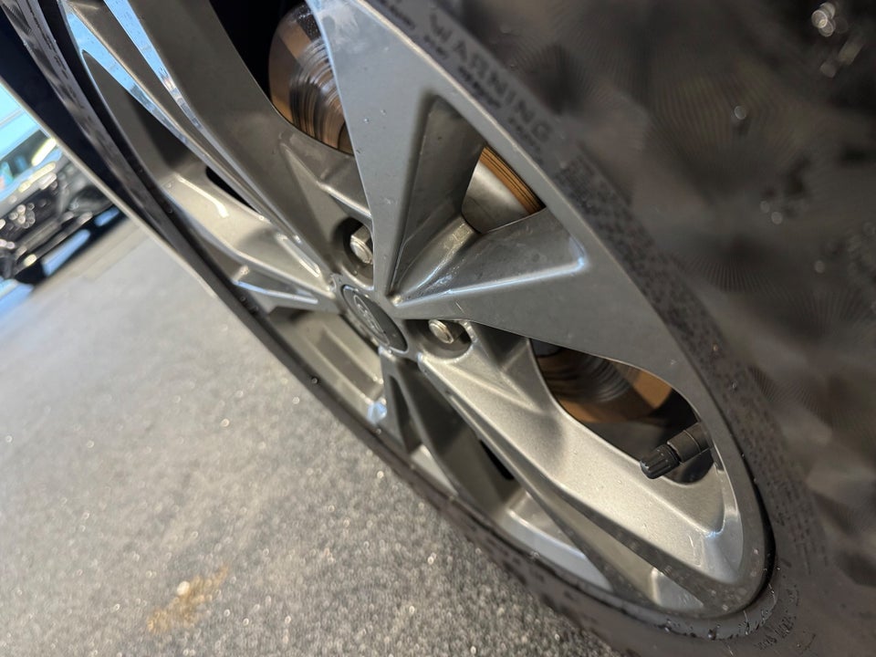 Ford Kuga 2,5 PHEV ST-Line X CVT 5d