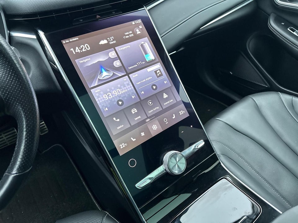 MG Marvel R Luxury 5d