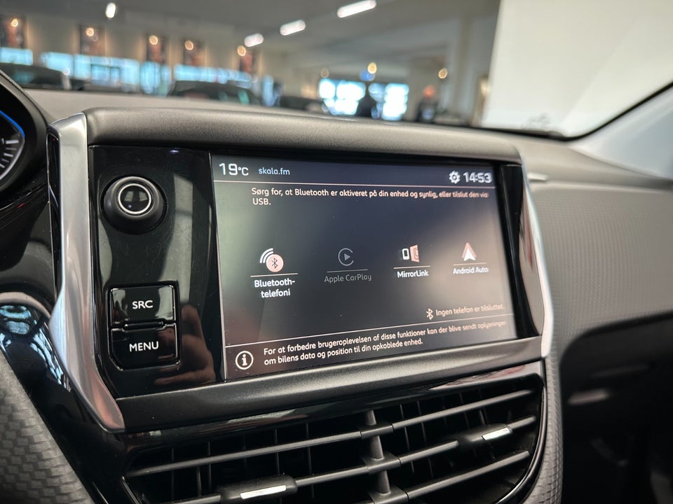 Peugeot 2008 1,2 PureTech 130 Allure+ 5d