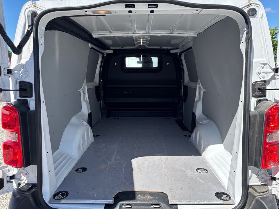 Citroën Jumpy 2,0 BlueHDi 145 L3 BaseLine