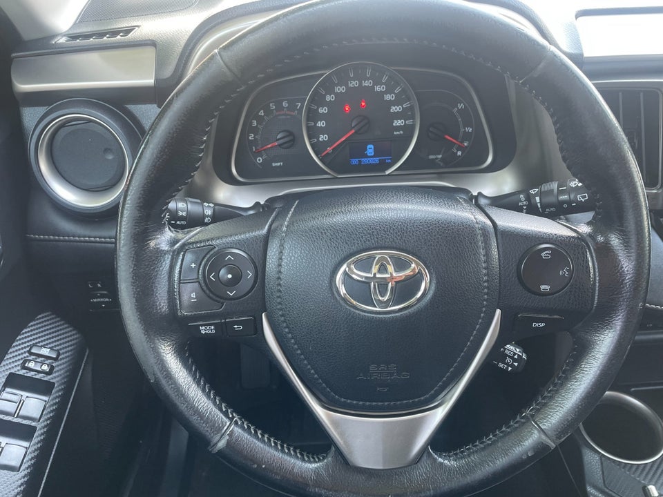 Toyota RAV4 2,0 D-4D T3 5d